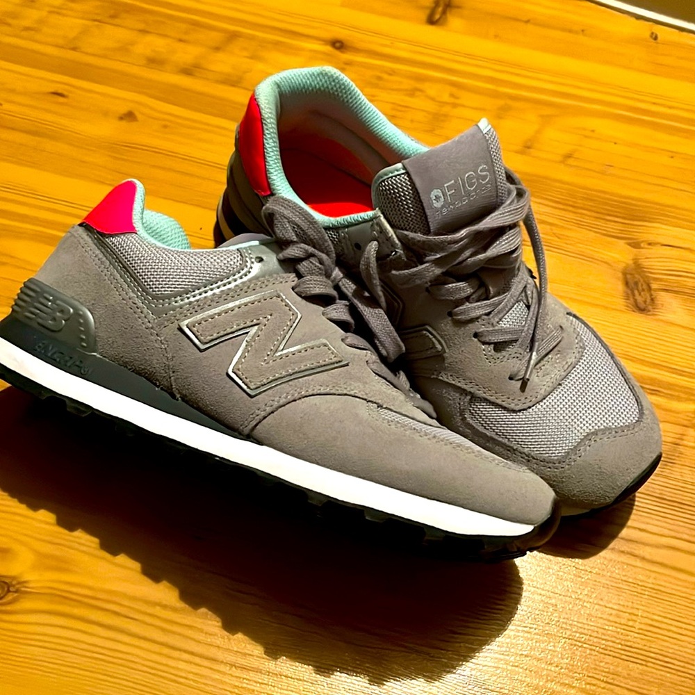 New balance/Figs sneakers